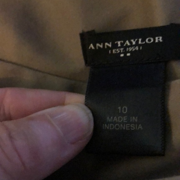 Ann Taylor pencil skirt - Picture 3 of 4